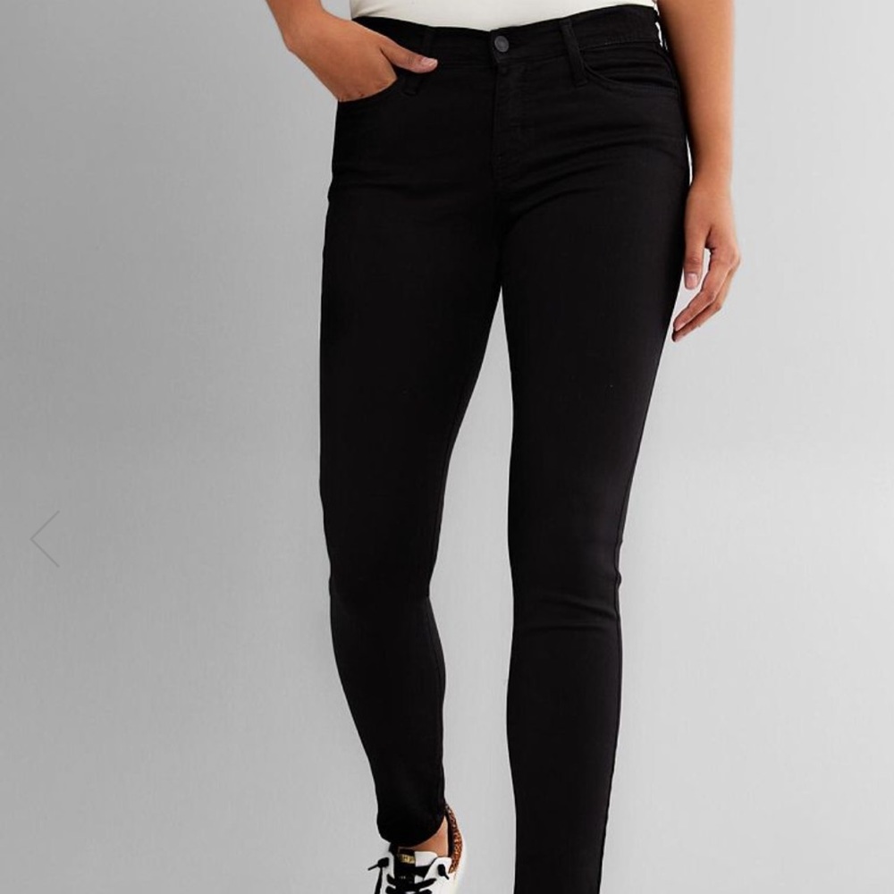 Black Flying Monkeys from Buckle